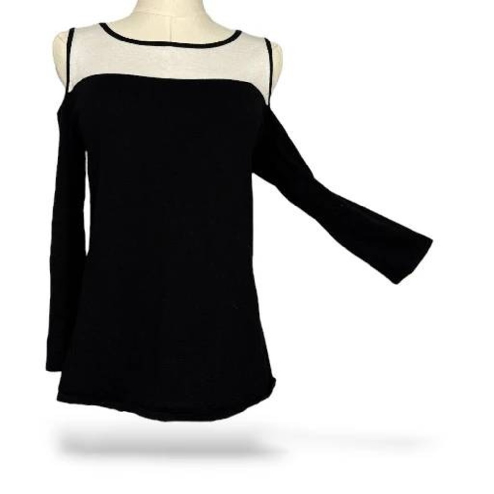 Cable‎ & Gauge Cold Shoulder Color Block Knit Sweater Top Black White